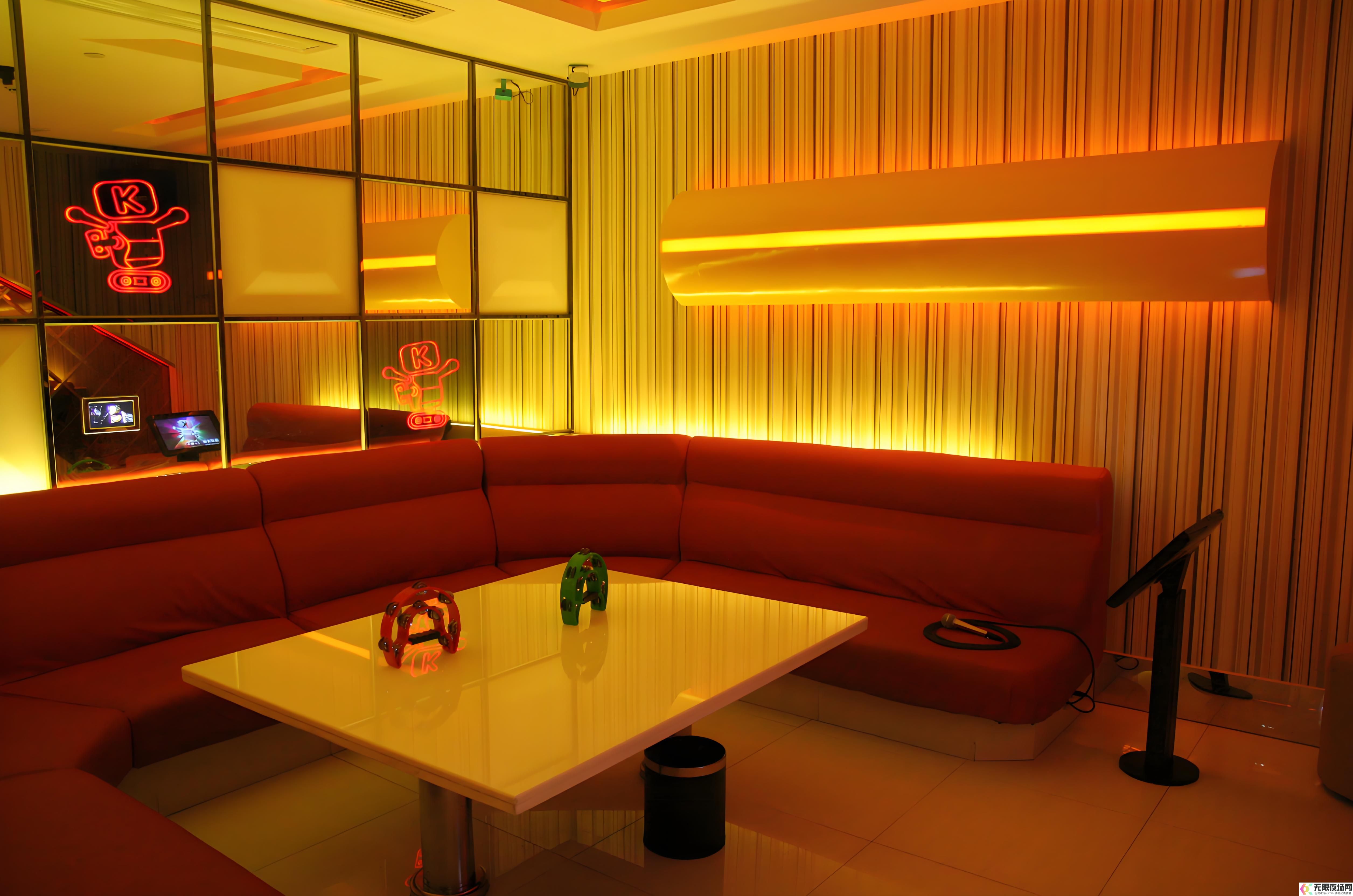 南京夜总会消费价格指南与注意事项